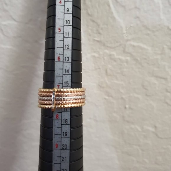 Textured stack Rings - Picture 4 of 15